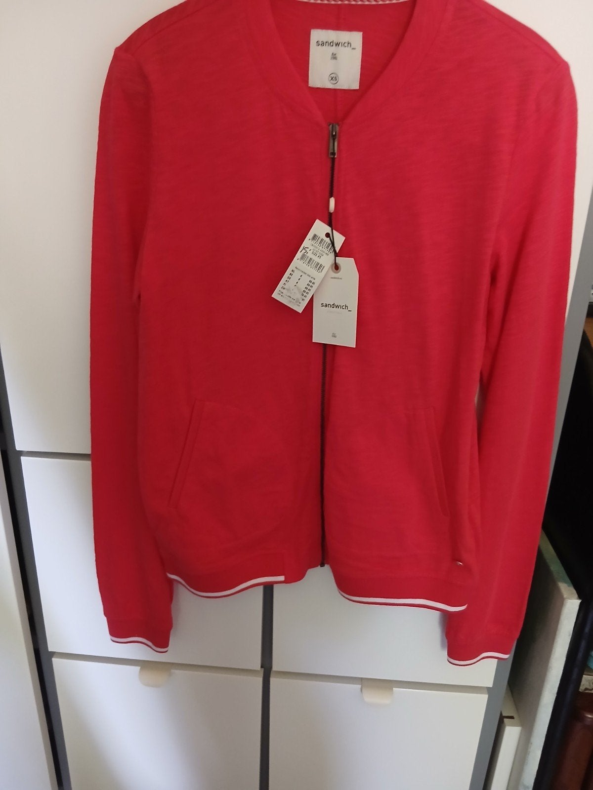 Sandwich Essentials Vest Maat XS Nieuw met kaartjes, Kleding | Dames, Truien en Vesten, Nieuw, Ophalen of Verzenden, Maat 34 (XS) of kleiner