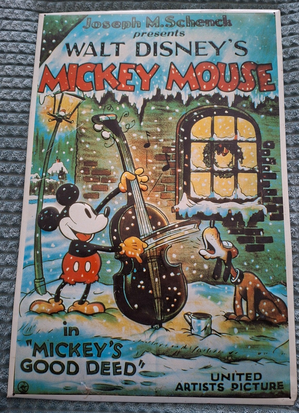Vintage blikken wandbord Mickey Mouse - "Mickey's Good Deed", Ophalen, Metaal, Gebruikt, Vintage