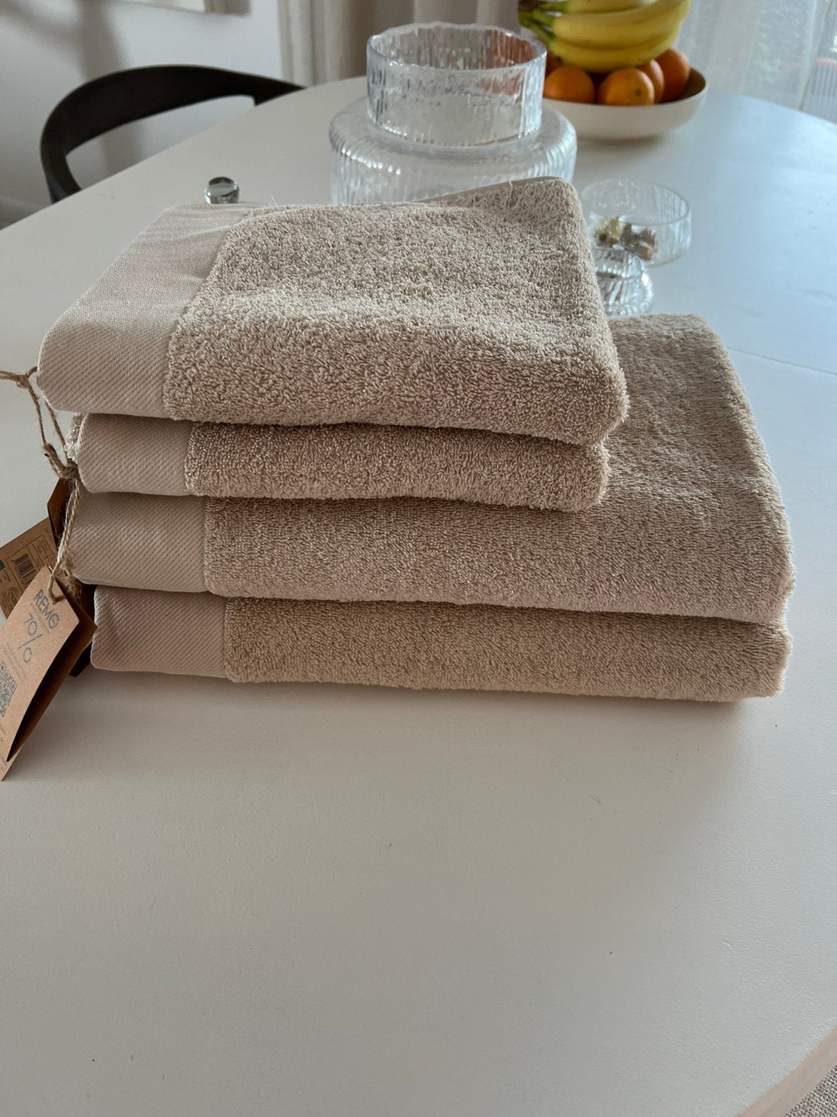 Walra beige handdoekken nieuw, Ophalen, Nieuw, Beige, Handdoek