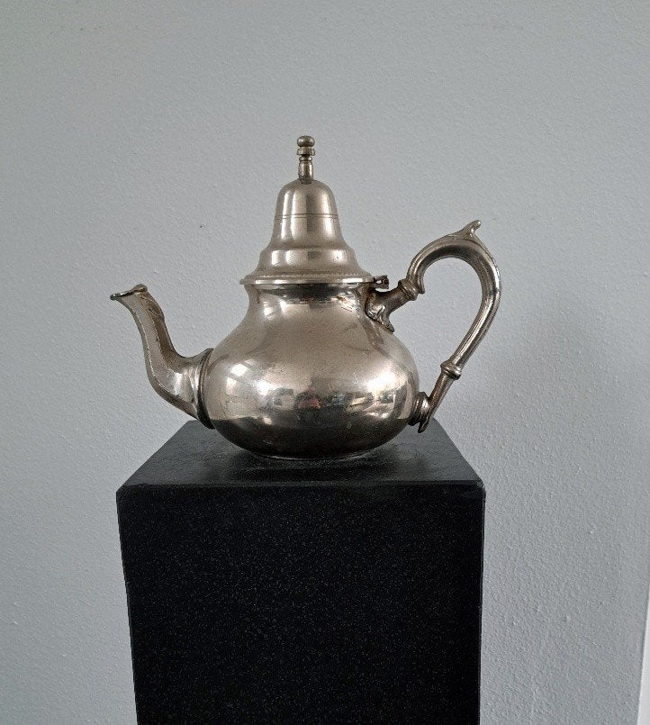 Verzilverde messing theepot uit India , ca. 1950, Antiek en Kunst, Ophalen of Verzenden