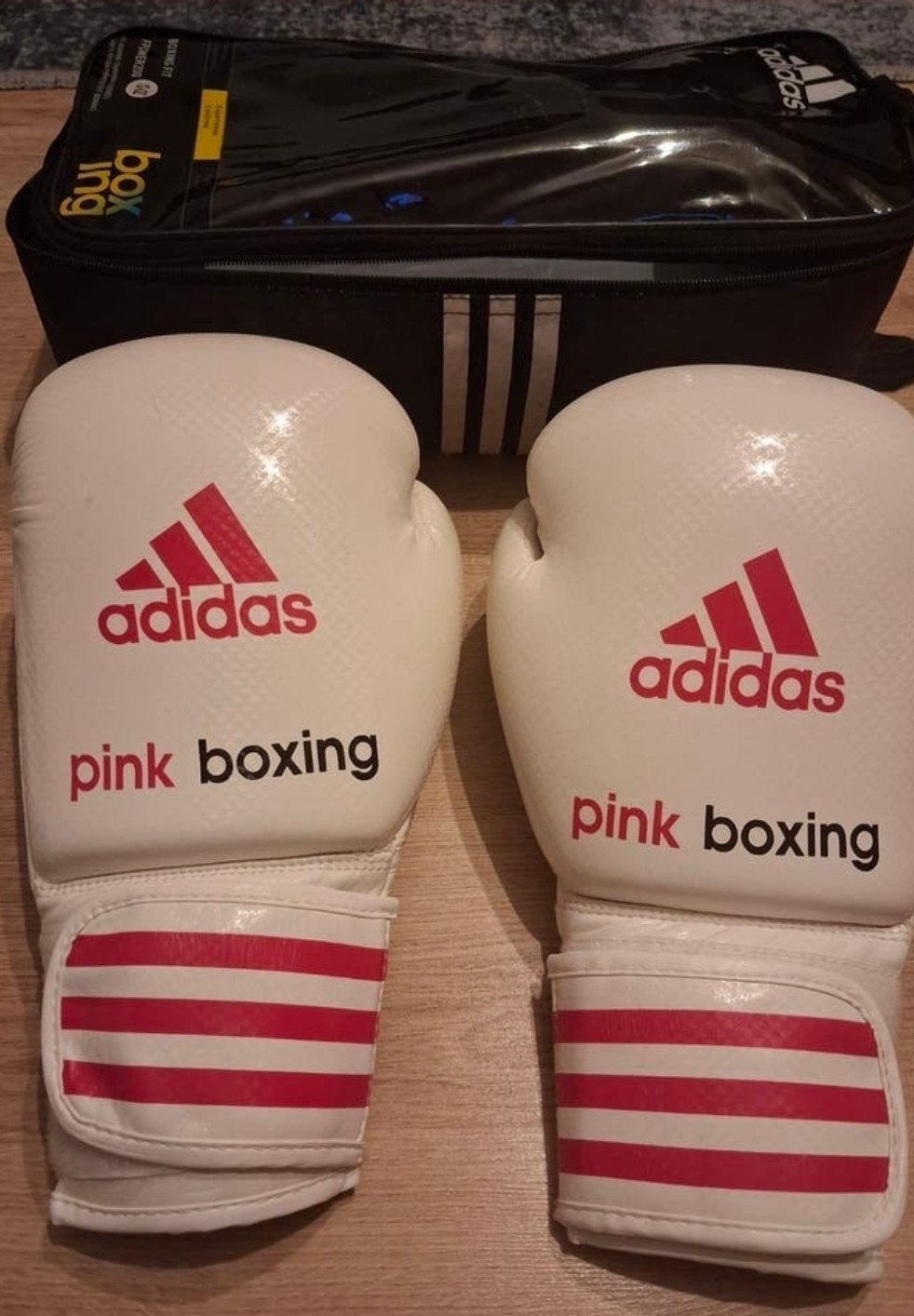 Zgan! Adidas Pink Boxing bokshandschoenen 12-oz, Overige, Maat XS of kleiner, Vechtsportbescherming, Ophalen of Verzenden