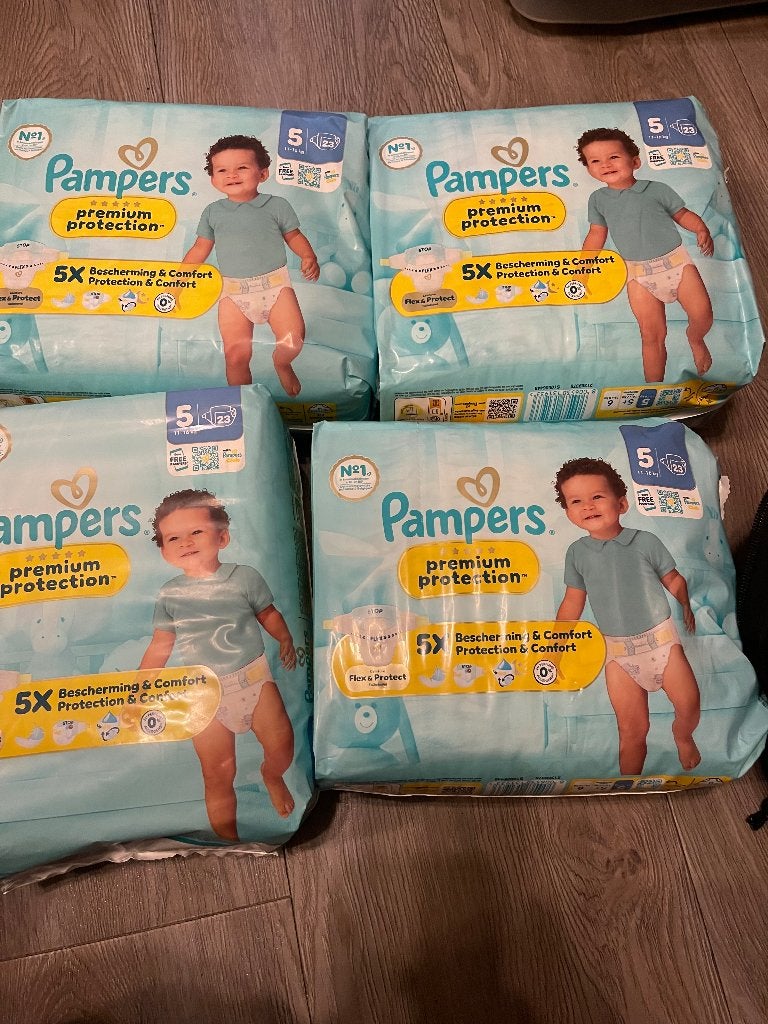 Premium Pampers maat 5 - 3 stuks, Ophalen of Verzenden, Nieuw