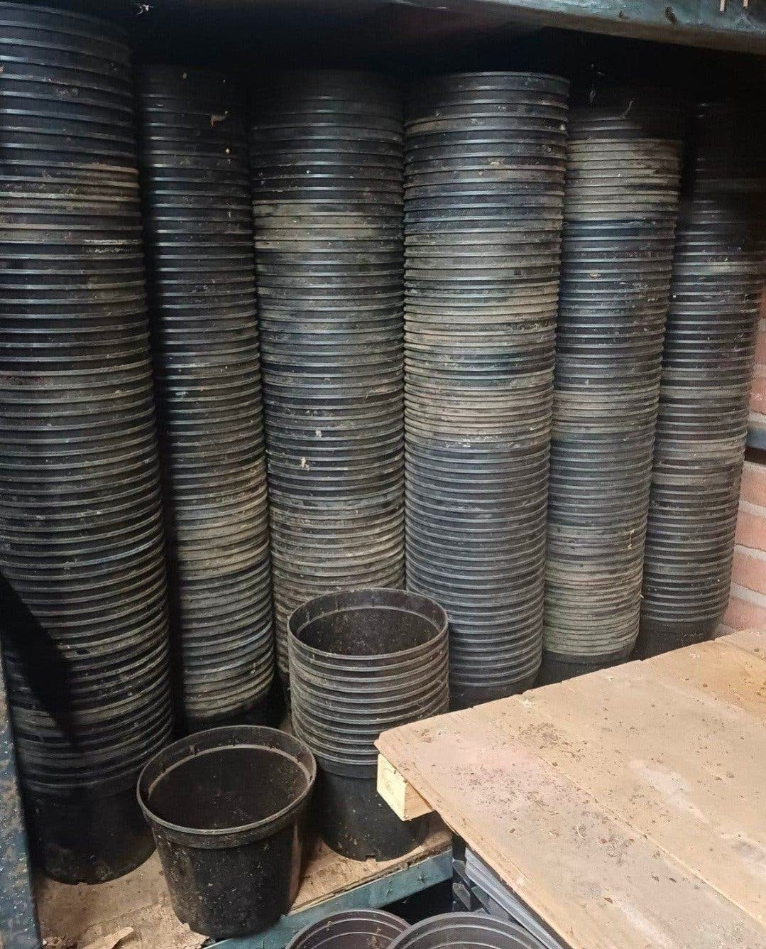 kweekpotten plantenpotten bloempotten 2 liter, Kunststof, Gebruikt, Rond, Ophalen of Verzenden