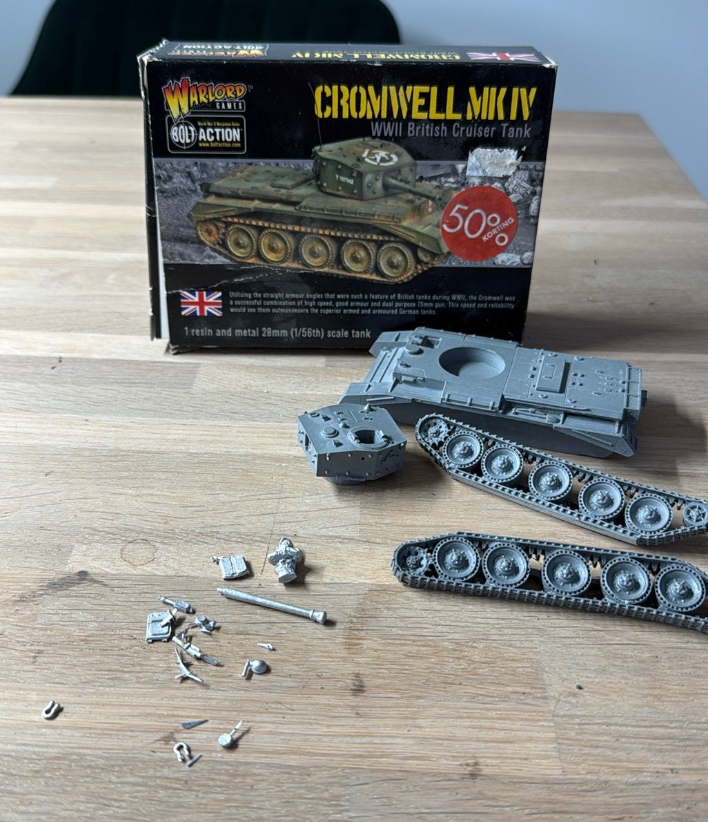 Bolt Action Cromwell Mk IV Cruiser Tank, Ophalen of Verzenden, Zo goed als nieuw, Historisch