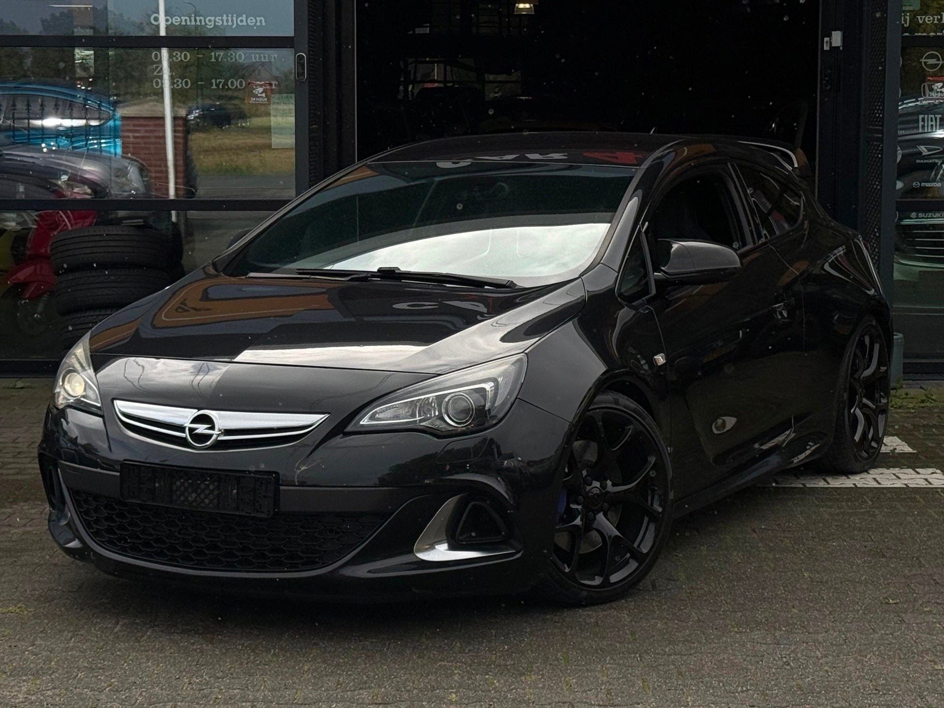 Opel Astra GTC 2.0 Turbo OPC KW3 SCHROEFSET/COBRA/SPORTKAT/S, Auto's, Opel, Gebruikt, Zwart, 4 cilinders, Zwart