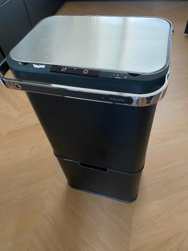 VERKOCHT -  Luxe Prullenbak met sensor, 40 liter of meer, Ophalen, Zo goed als nieuw