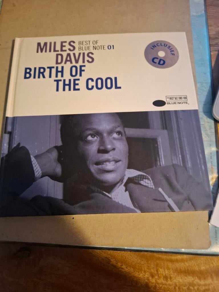 Miles Davis - Birth of the Cool (CD + Boek), Ophalen of Verzenden, 1940 tot 1960, Zo goed als nieuw, Jazz