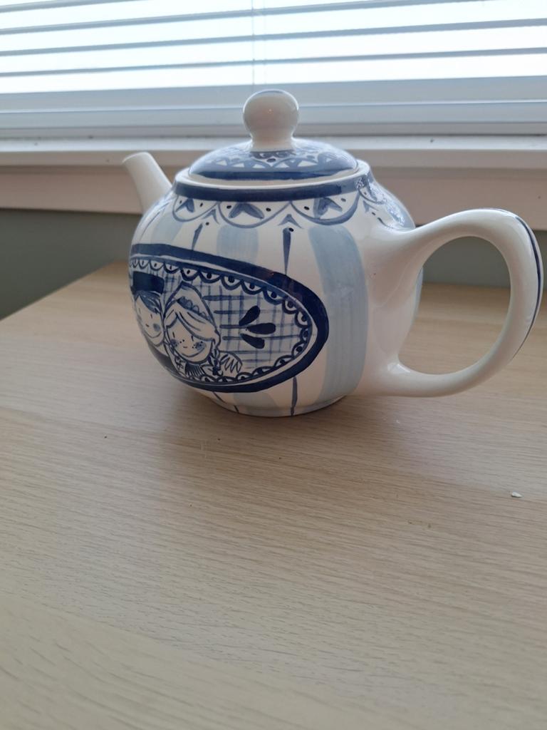 Blond Amsterdam Delfts blauw theepot, Huis en Inrichting, Theepot/fluitketel, Blauw, Ophalen of Verzenden, Zo goed als nieuw