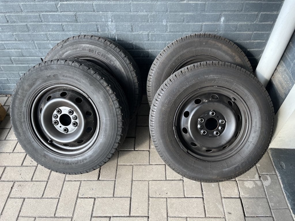 banden + velgen 5 x 118 Ducato  / Boxer / Jumper, Ophalen, 15 inch, Banden en Velgen, Zomerbanden