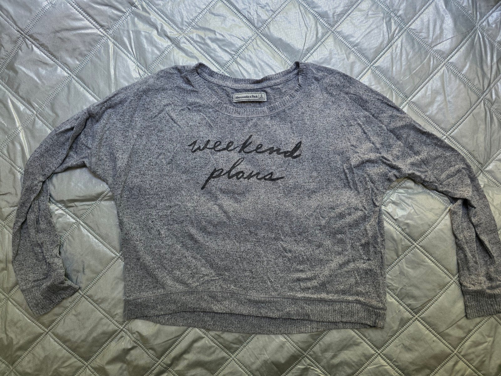 Abercrombie & Fitch grijze truitje weekend plans maat s, Ophalen of Verzenden, Maat 36 (S), Grijs, Gedragen