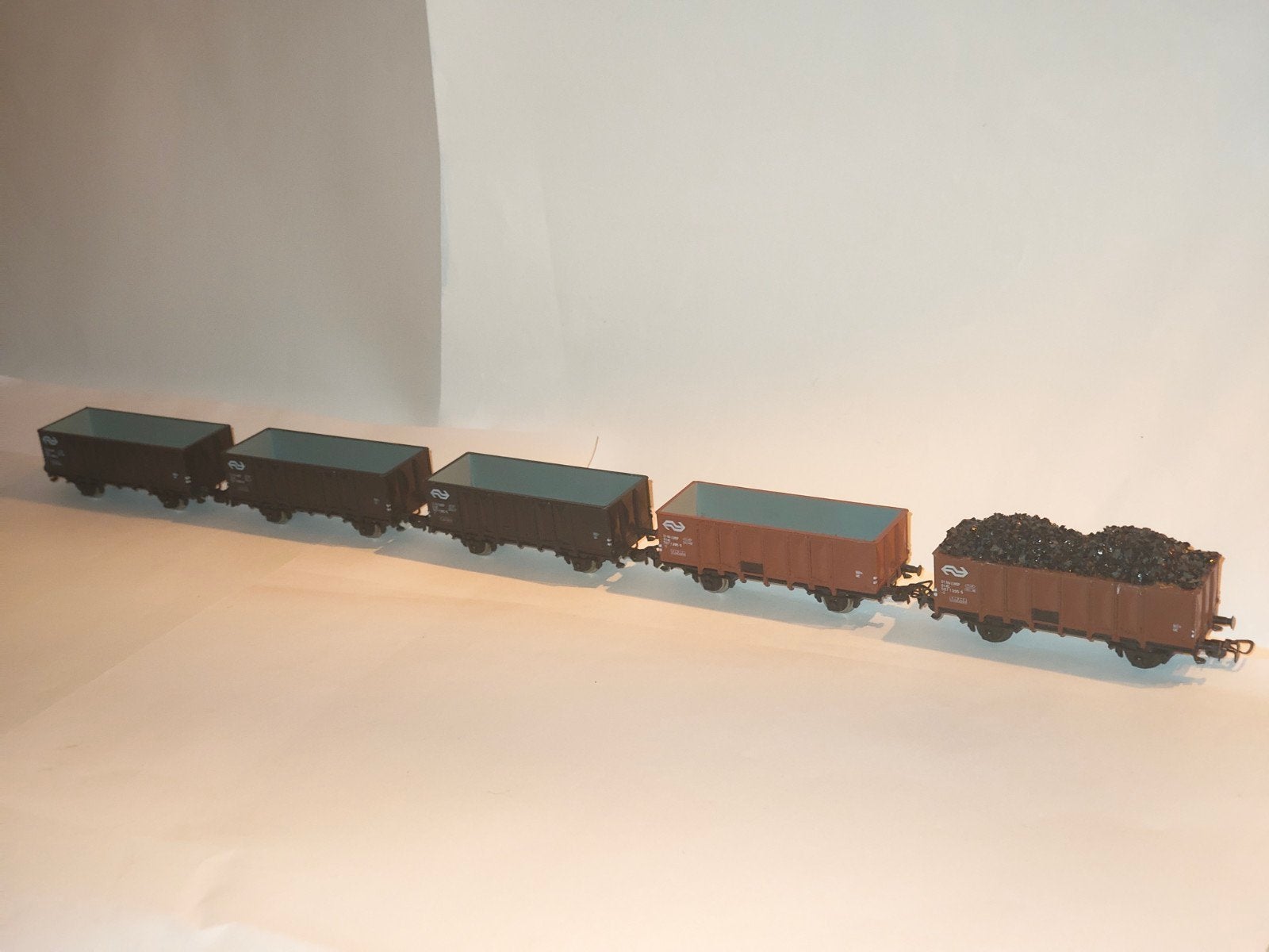 Piko NS kolen/bietentrein 5x bakwagen zeer goede staat, Gelijkstroom, Verzenden, Wagon, Piko