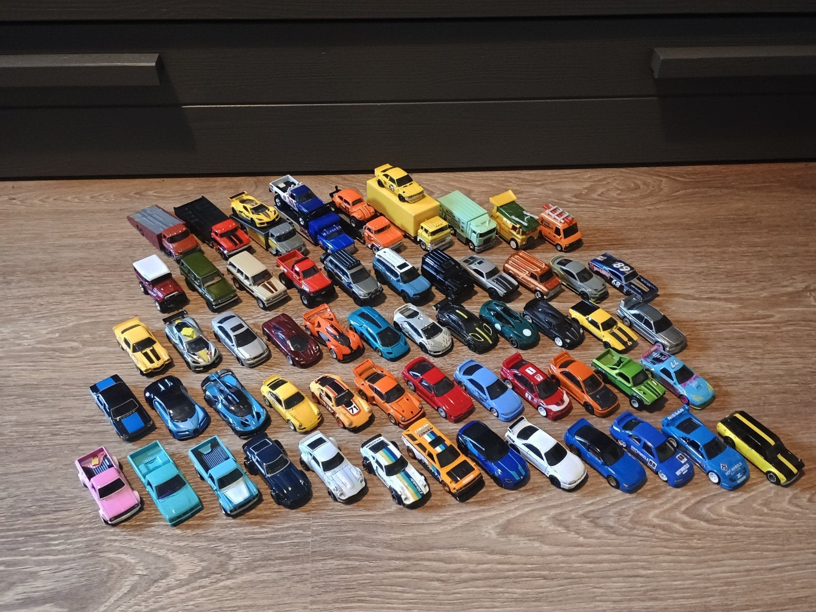 grote hotwheels premium verzameling (57x!), Ophalen of Verzenden, Zo goed als nieuw, Auto