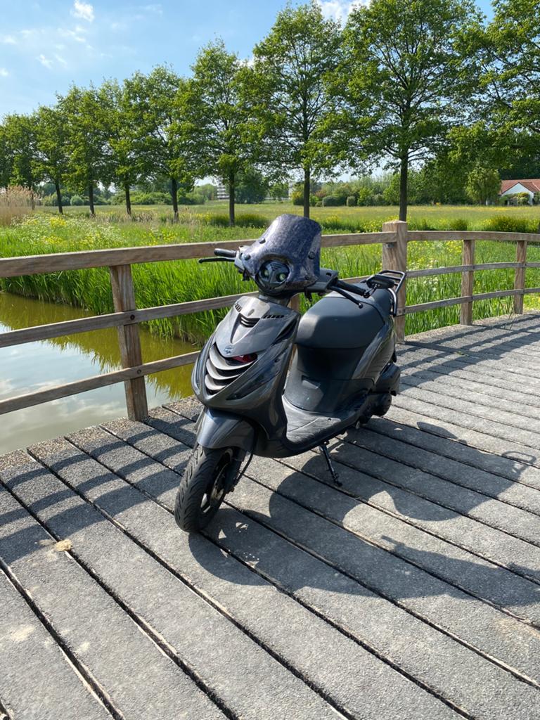 Piaggio zip 2018 4T, Ophalen, Zo goed als nieuw