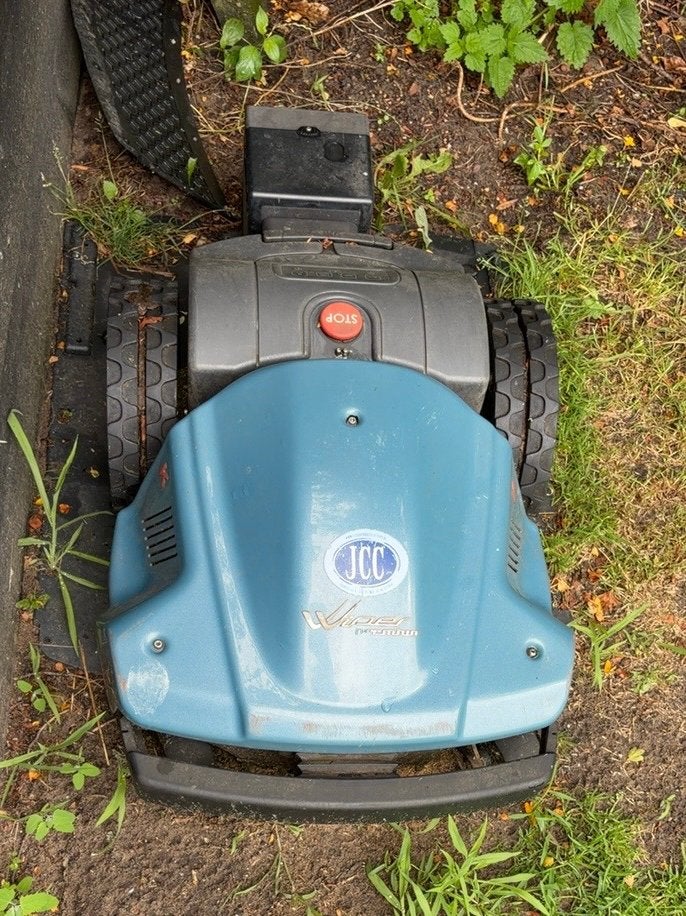 Robotmaaier Wiper K Serie, Ophalen, Gebruikt, Meer dan 25 cm, Bestuurbaar via app
