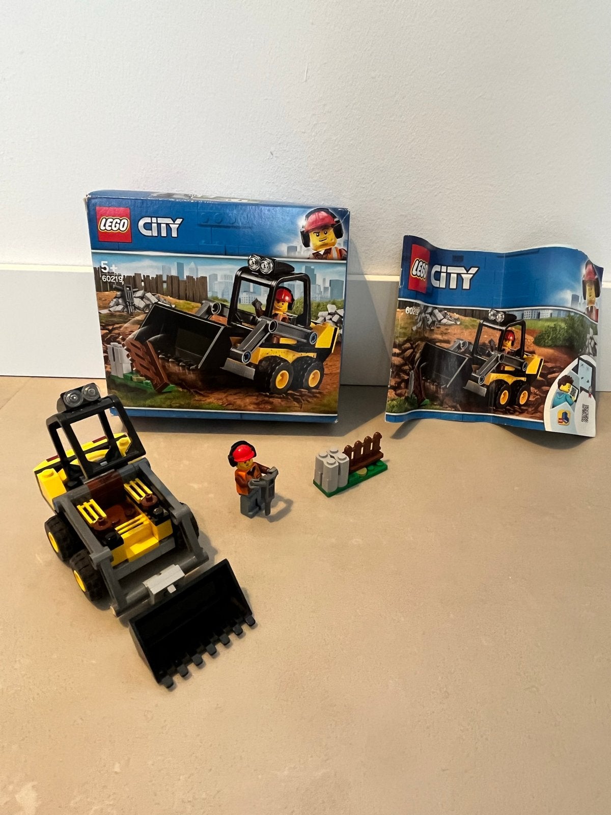Lego City 60218 Woestijnrallywagen met minifiguur, Lego, Ophalen of Verzenden, Compleet, Complete set