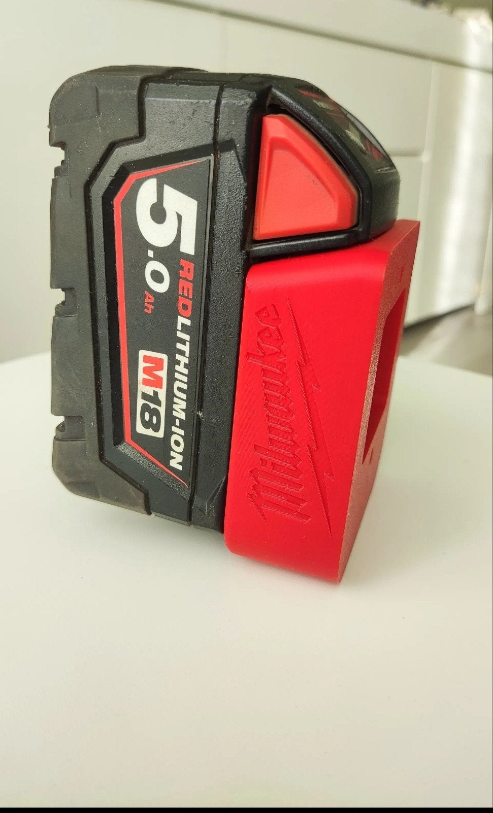 Milwaukee Accuhouder - Perfect voor M18 Accu's, Ophalen of Verzenden, Nieuw, Overige typen