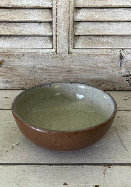 Franse grès pot, laag model steengoed bruin / beige