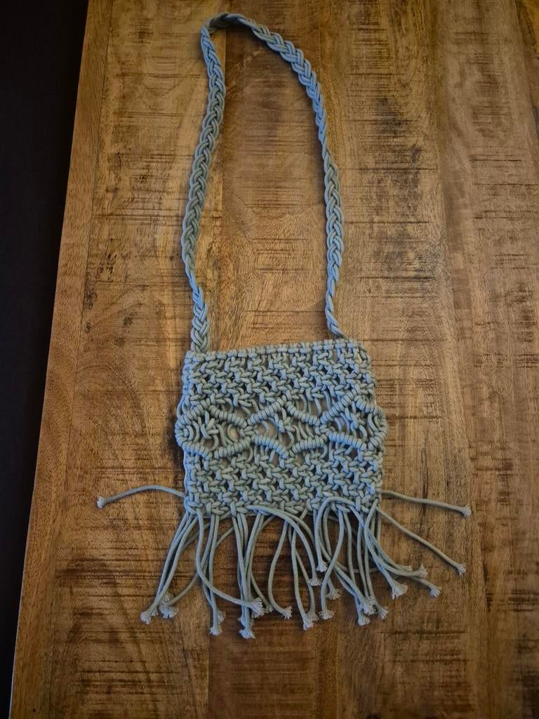 Nieuw macramé tasje - handgemaakt, Ophalen of Verzenden, Nieuw, Groen, Schoudertasje