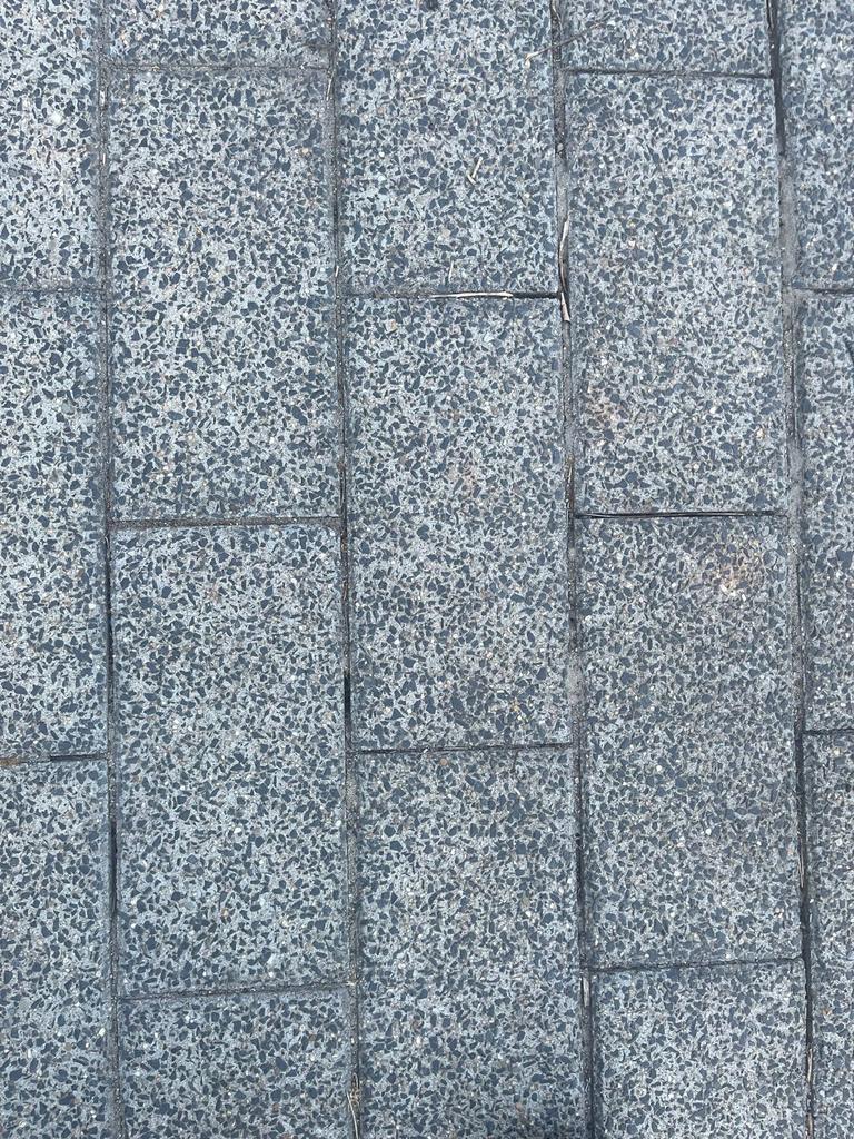 18m2 Gebruikte terrastegels met opsluitbanden, Ophalen, Gebruikt, 10 m² of meer, Beton