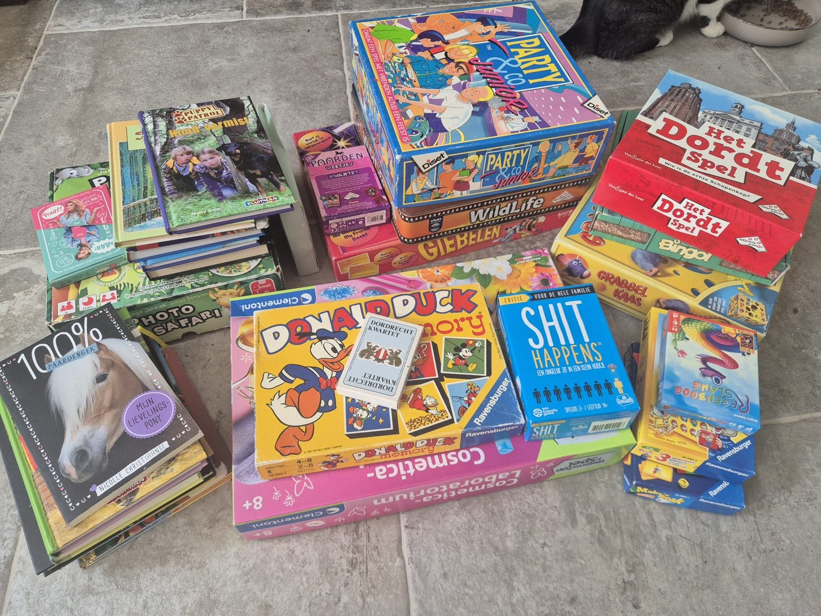 Spelletjes en boeken, Ophalen, Zo goed als nieuw
