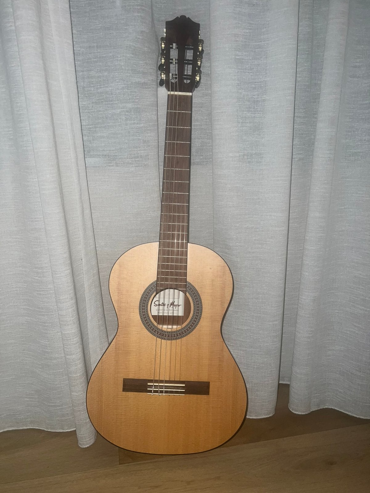 Santos Y Mayor 3/4 klassieke gitaar met tas, Ophalen of Verzenden, Zo goed als nieuw, Klassieke of Spaanse gitaar