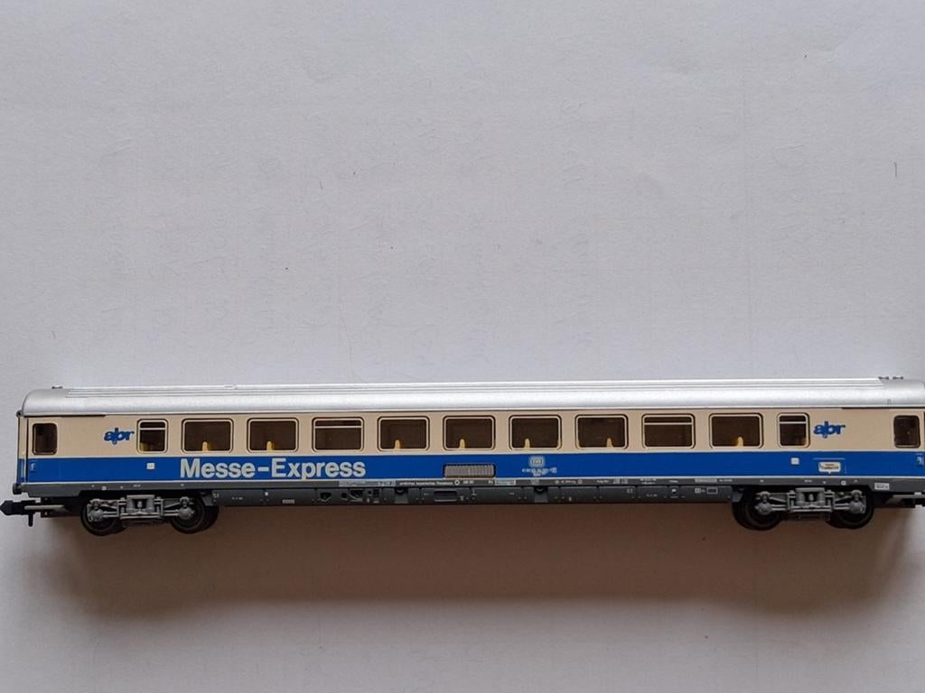 Minitrix rijtuig Messe Express N-spoor, Hobby en Vrije tijd, Modeltreinen | N-Spoor, Gebruikt, Gelijkstroom, Trix, Wagon