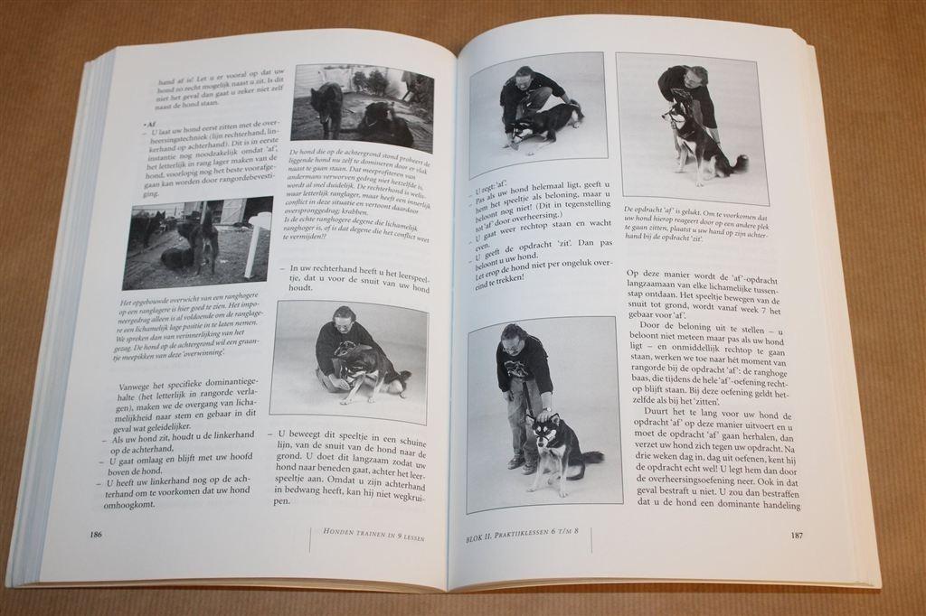 Honden Trainen in 9 Lessen — De Roedelmethode, Boeken, Ophalen of Verzenden, Gelezen, Honden