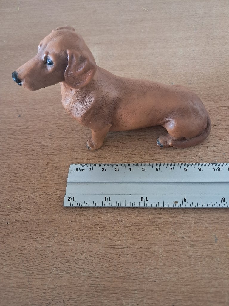 honden beelden mooi beeld teckel, Verzamelen, Ophalen of Verzenden, Zo goed als nieuw, Dier