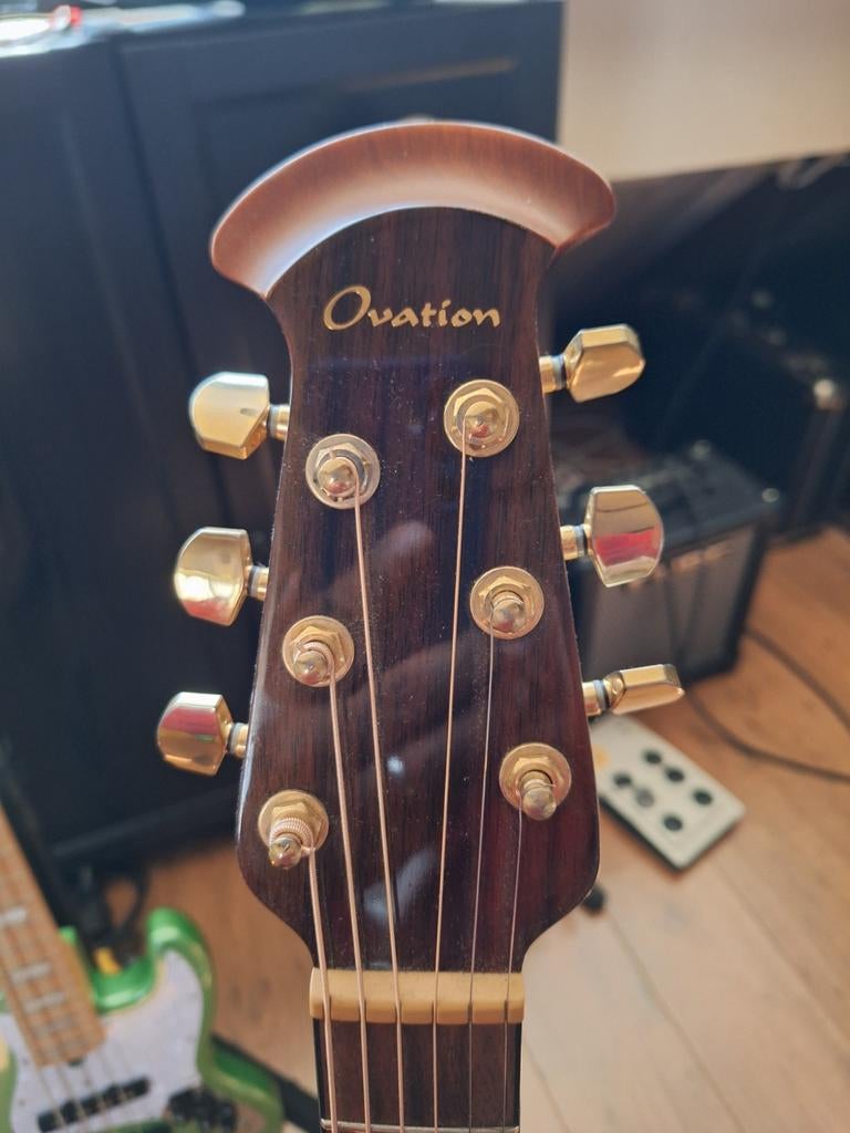 Ovation Celebrity CE 44P-SM, Ophalen of Verzenden, Zo goed als nieuw, Western- of Steelstringgitaar