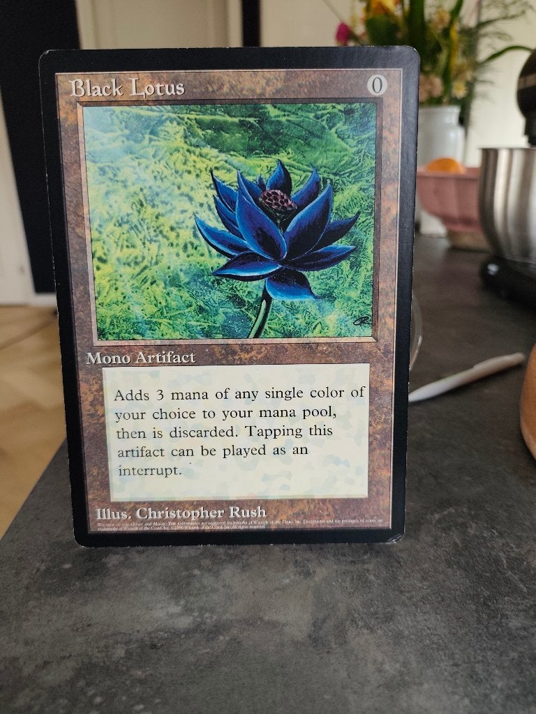 Gezocht: oversized mtg kaarten, Ophalen of Verzenden, Zo goed als nieuw, Meerdere kaarten