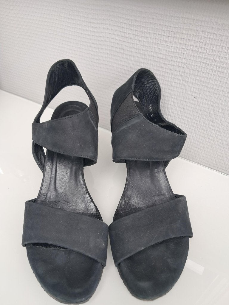 schoenen sandalen Audley Maat : 40 Kleur : Zwart, Audley, Zwart, Zo goed als nieuw, Sandalen of Muiltjes