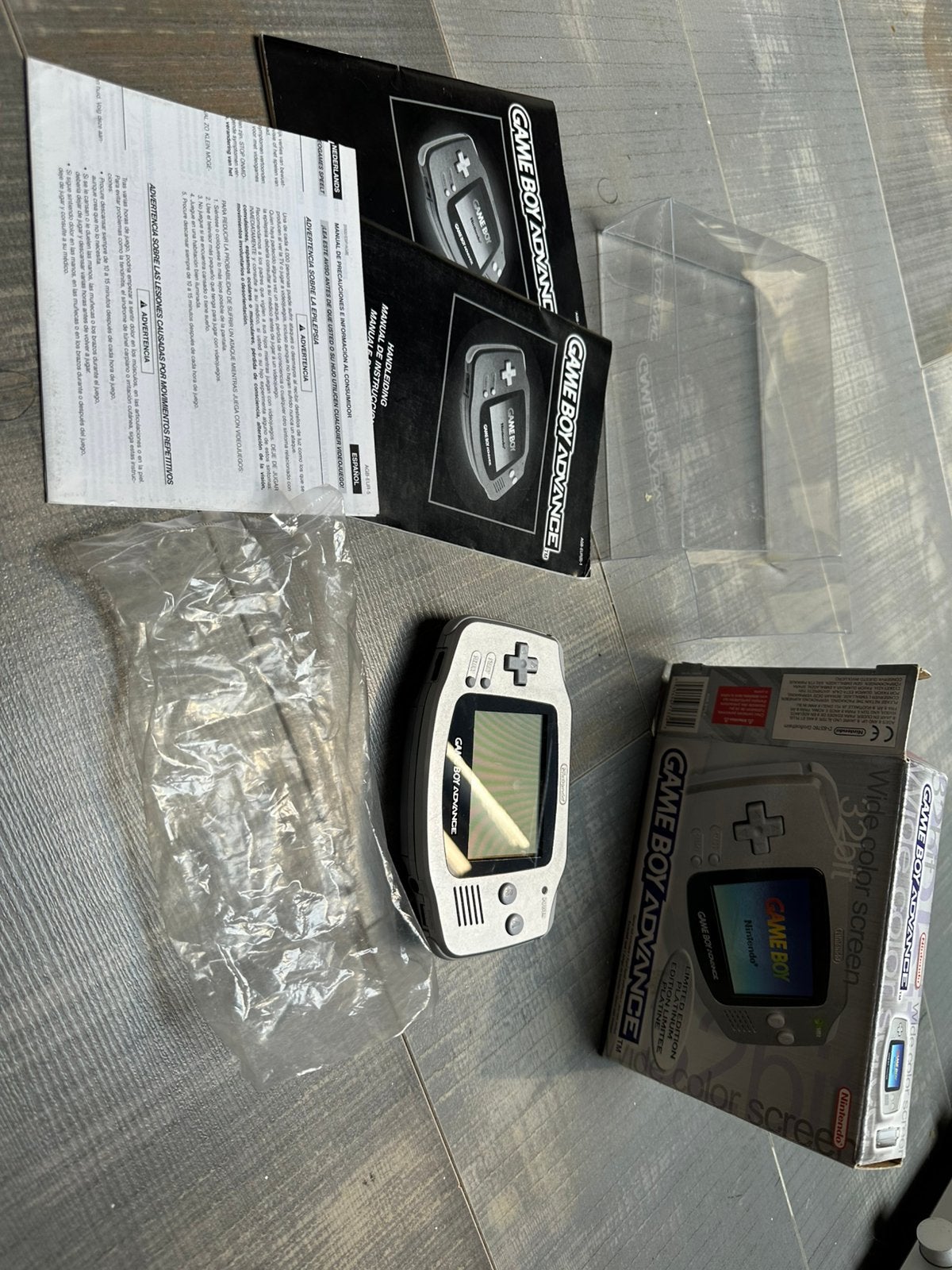 Game Boy Advance Platinum Limited Edition Compleet in Doos, Spelcomputers en Games, Spelcomputers | Nintendo Game Boy, Ophalen of Verzenden