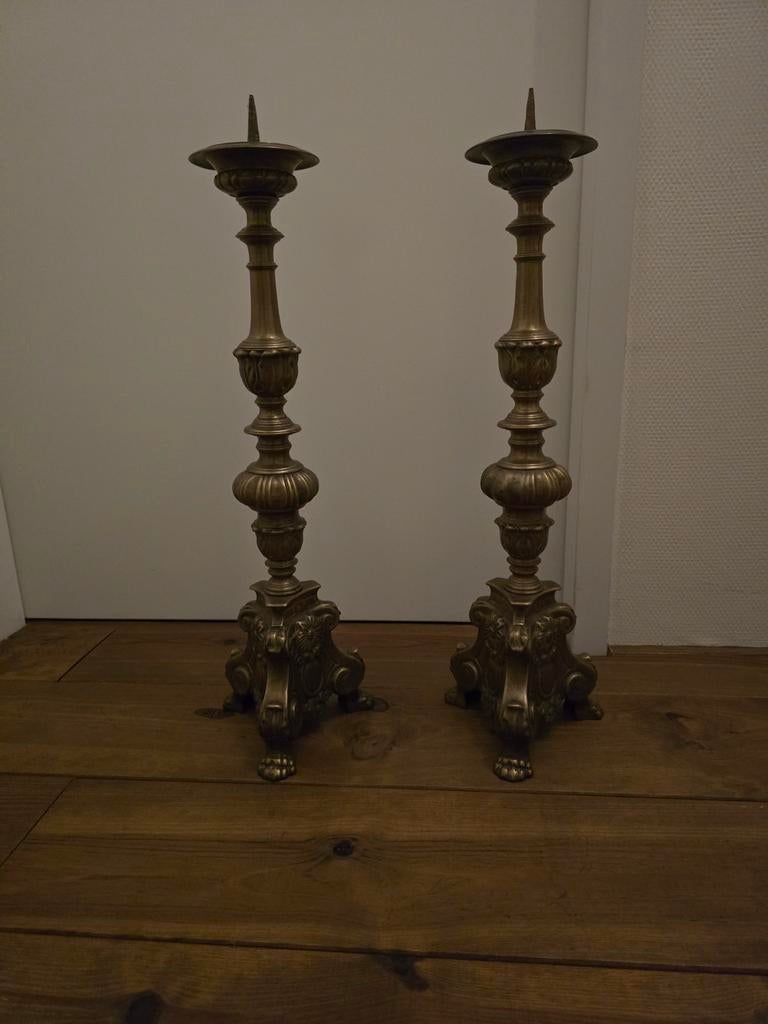 2 Antieke messing kerkkandelaars, Ophalen, Koper of Brons