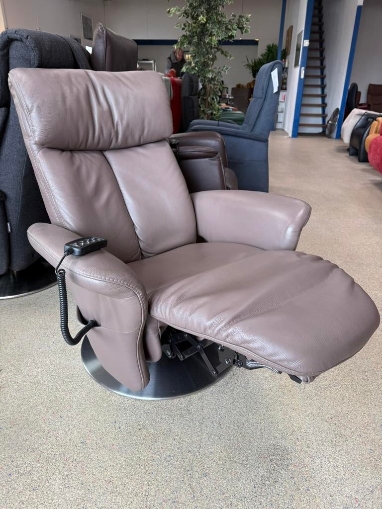 Meubelzorg sta op stoel relax fauteuil in de maat S en M