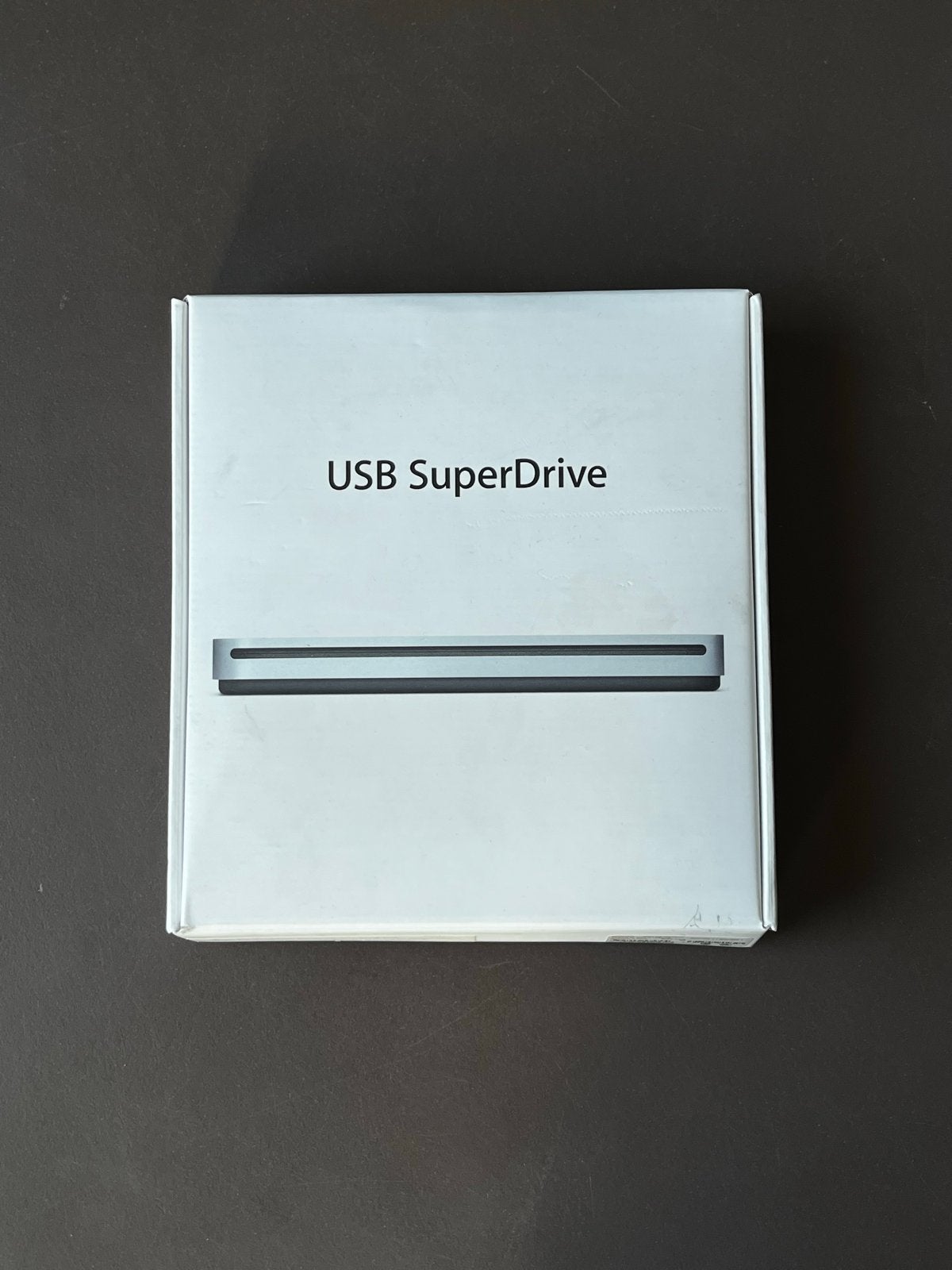 Originele Apple USB SuperDrive (A1379) - Compleet in doos, Computers en Software, Ophalen of Verzenden, Zo goed als nieuw, Extern