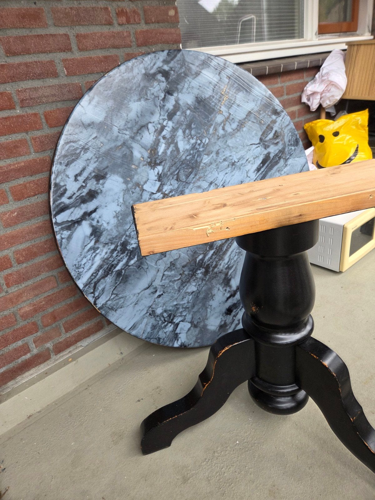 ronde eettafel met spin poot, Ophalen, Rond, 100 tot 150 cm, 100 tot 150 cm