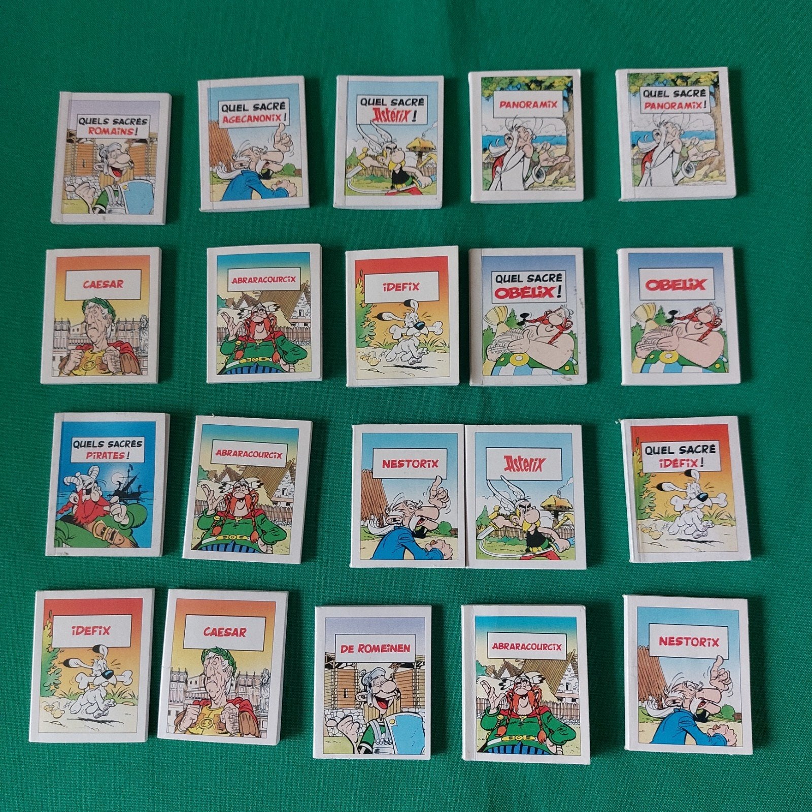 20x kleine astrix boekjes  uitgegeven nutella, Meerdere stripboeken, Ophalen