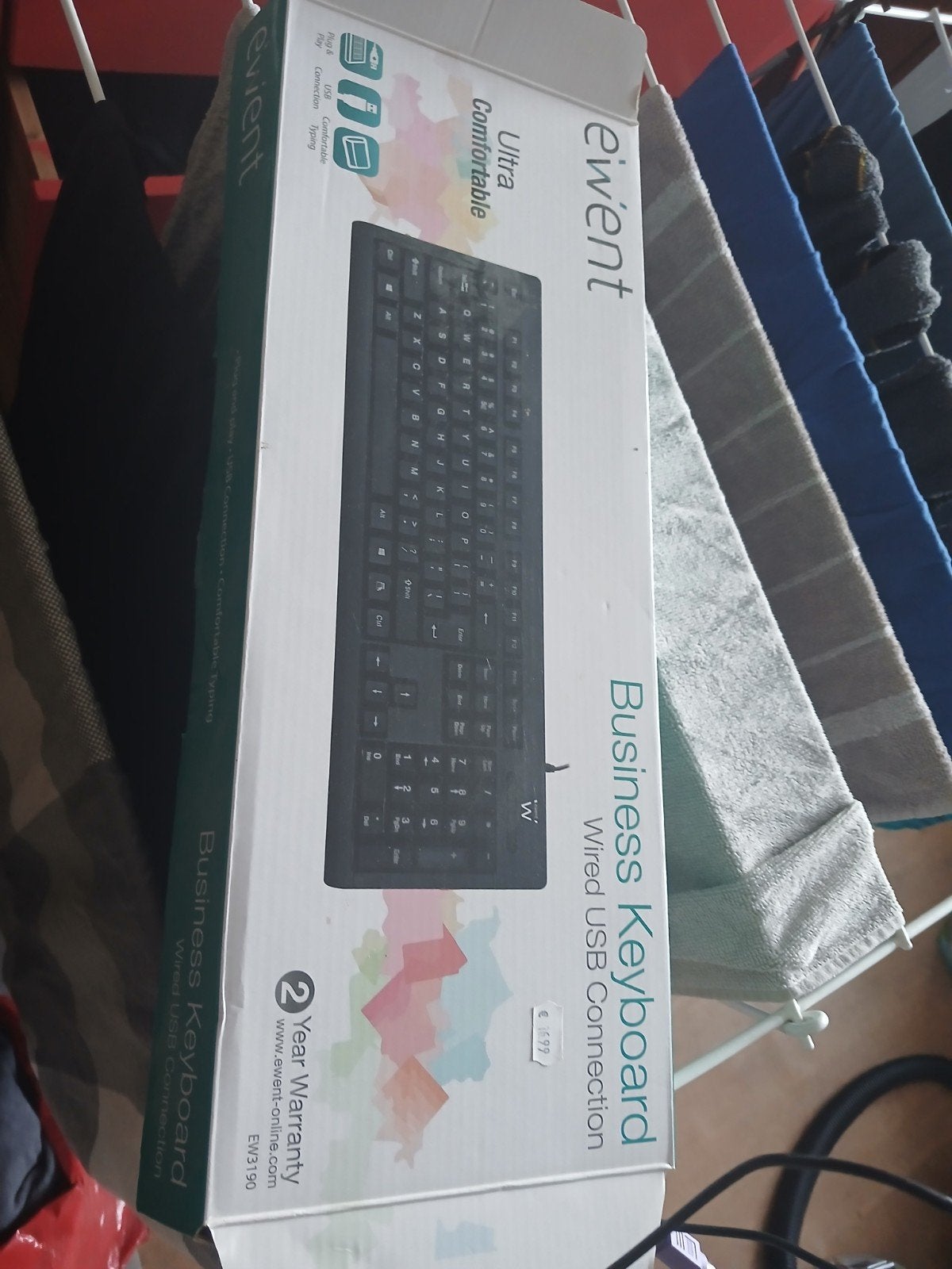 Toetsenbord met tas vol cd's en dvd's - Gratis af te halen, Ophalen of Verzenden