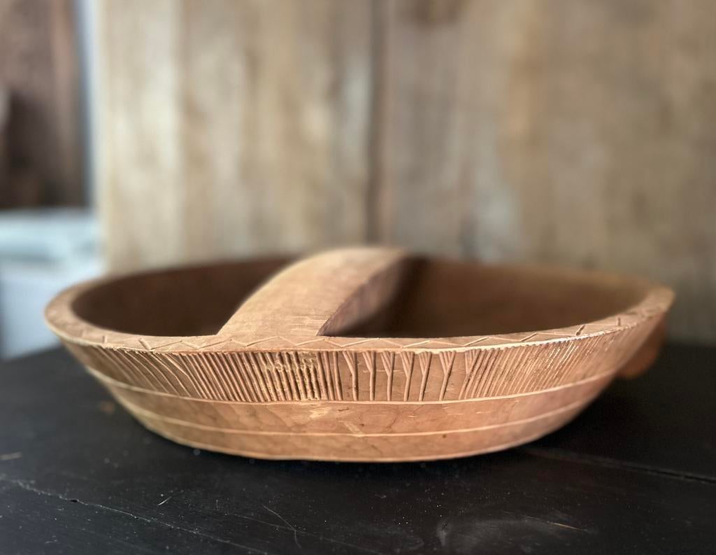Gekerfde houten (marron) Suriname tribale schaal, Ophalen of Verzenden