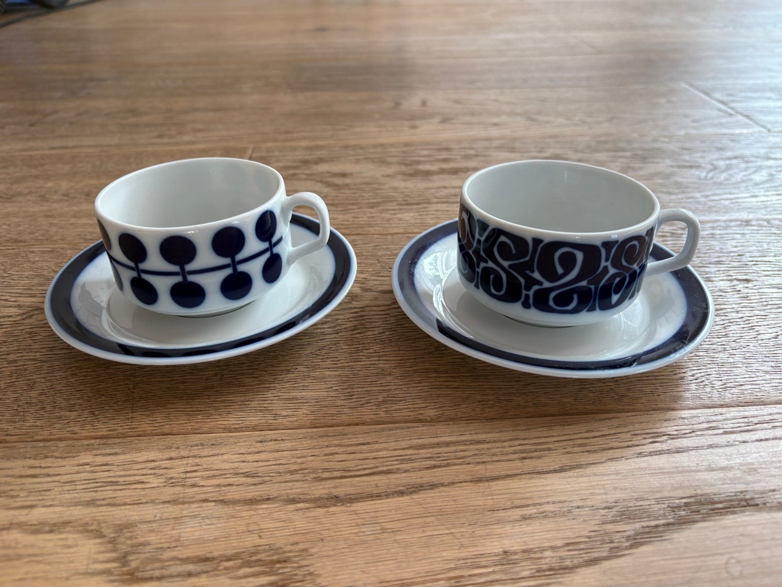 Vintage Mosa Maastricht aardewerk kop en schotel set, Antiek en Kunst, Ophalen