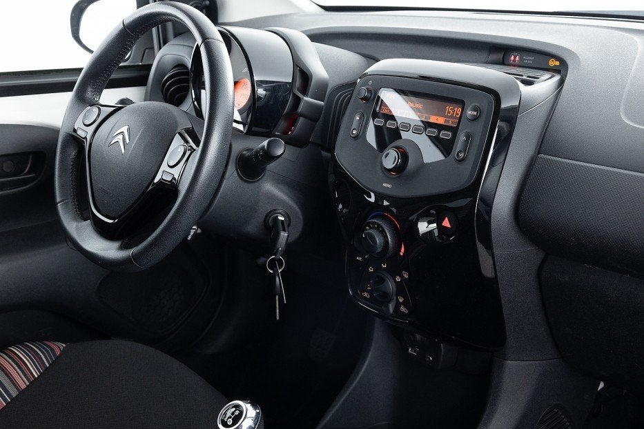 Citroën C1 1.0 VTi Feel 5-drs | AIRCO | BLUETOOTH  1e Ei, Voorwielaandrijving, 12 maanden, Stof, Gebruikt