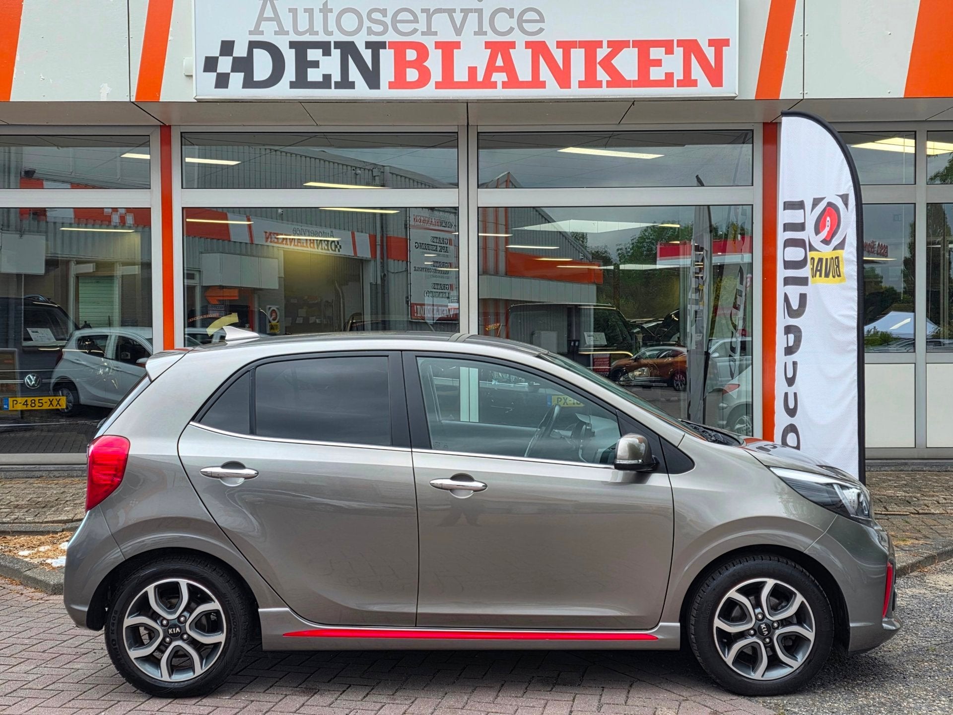Kia Picanto 1.0 MPi GT-Line Edition BJ.2020 / Navi / Leder /, Voorwielaandrijving, Gebruikt, 4 stoelen, Navigatiesysteem