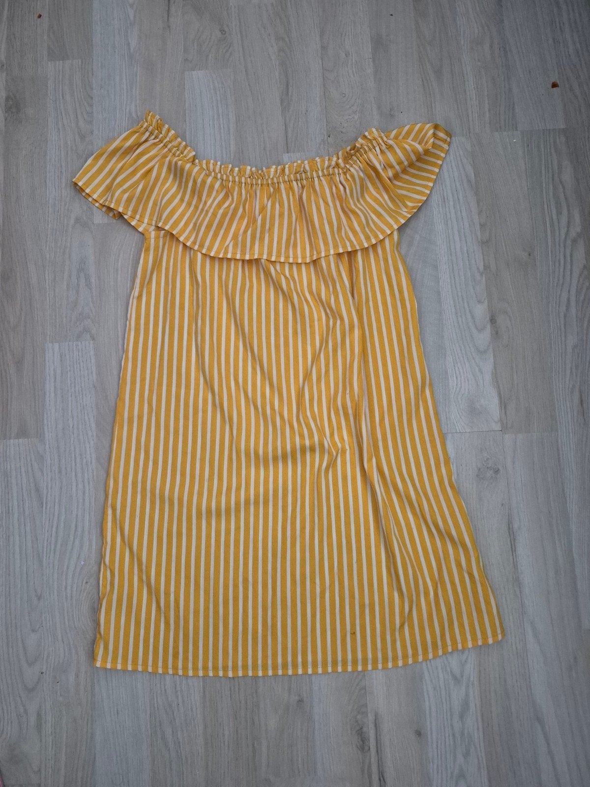 Leuke gestreepte jurk maat 140, Kinderen en Baby's, Kinderkleding | Maat 140, Ophalen of Verzenden, Meisje, Jurk of Rok