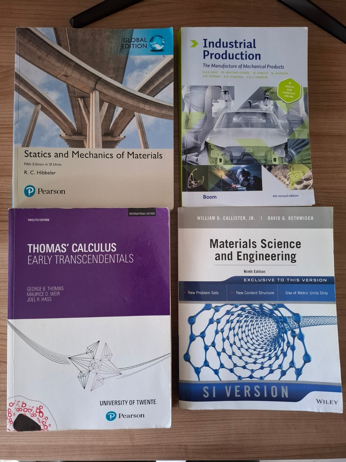 WB studieboeken: Statica, Calculus, Material Science..., Boeken, R.C. Hibbeler, George B. Thomas, William D. Callister, Boom, WO