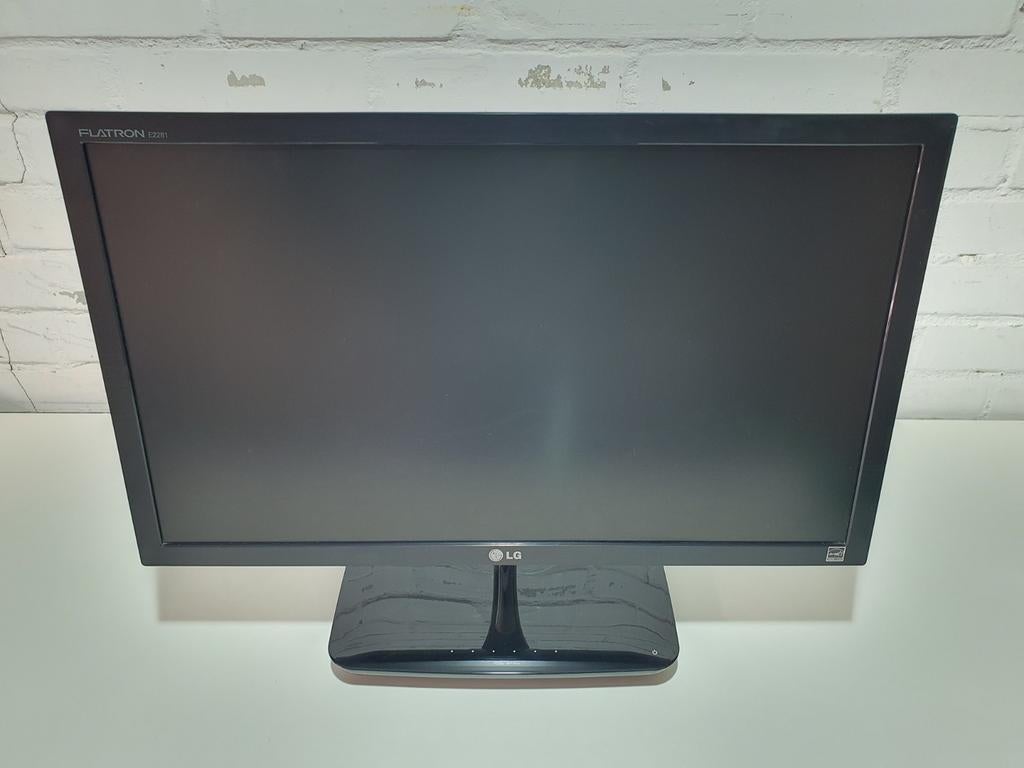 LG Flatron E2281VR-BN – 22" Full HD TN LED monitor, Gebruikt, ., Full HD, Ophalen of Verzenden