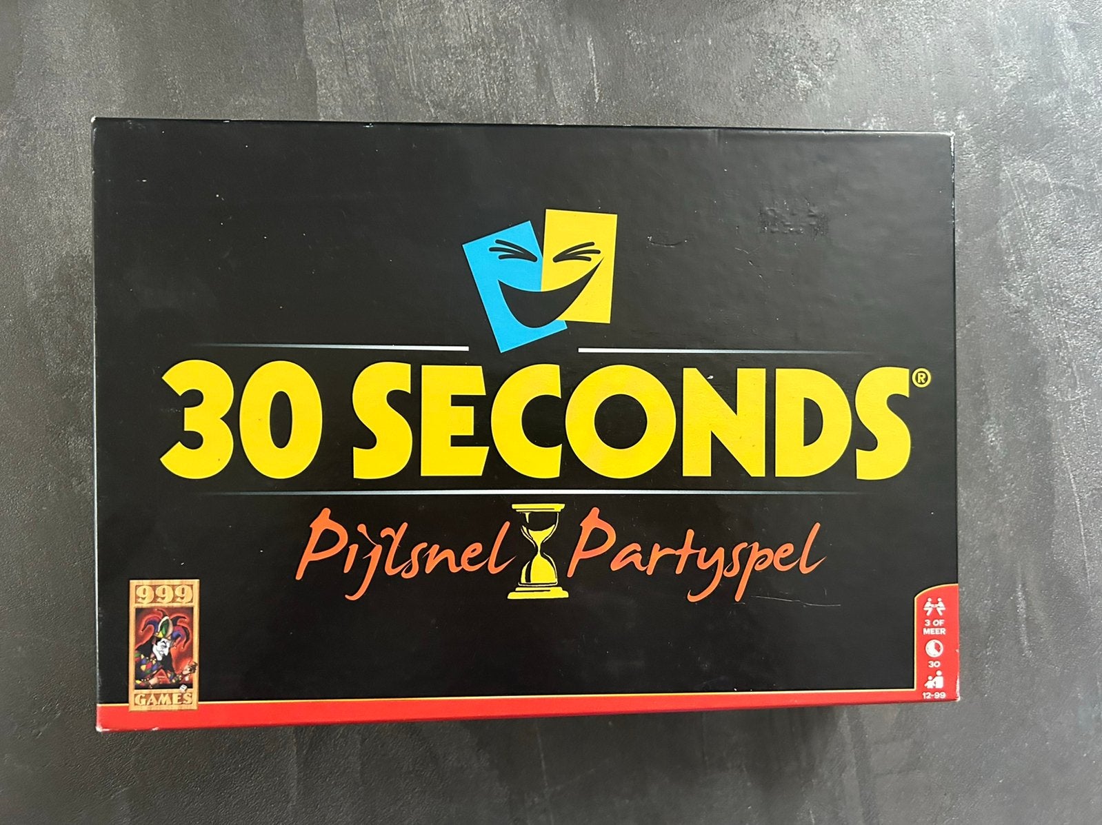 30 Seconds 999 Games., Hobby en Vrije tijd, Gezelschapsspellen | Bordspellen, Ophalen of Verzenden, Zo goed als nieuw