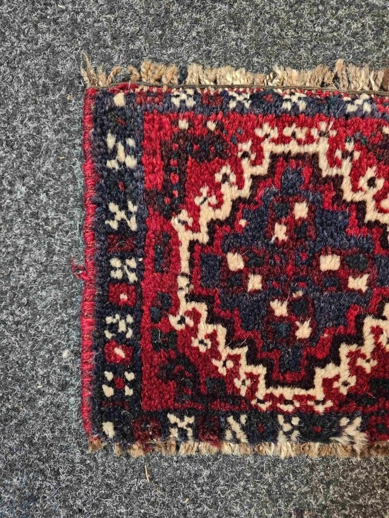 Klein oosters tapijt 31/27 cm, Ophalen of Verzenden