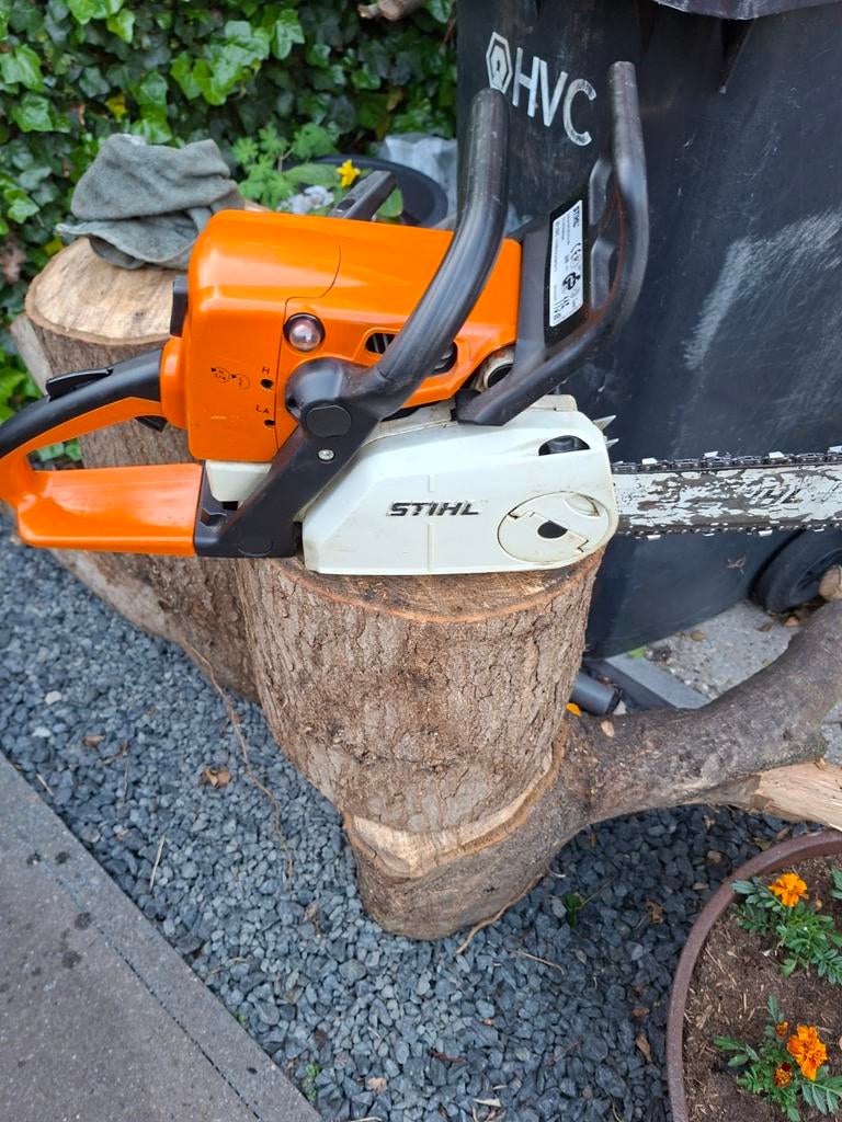 Stihl MS 230 C Kettingzaag - Krachtig en Betrouwbaar, Tuin en Terras, Handzagen, Ophalen of Verzenden, Gebruikt, Boomzaag, Stihl
