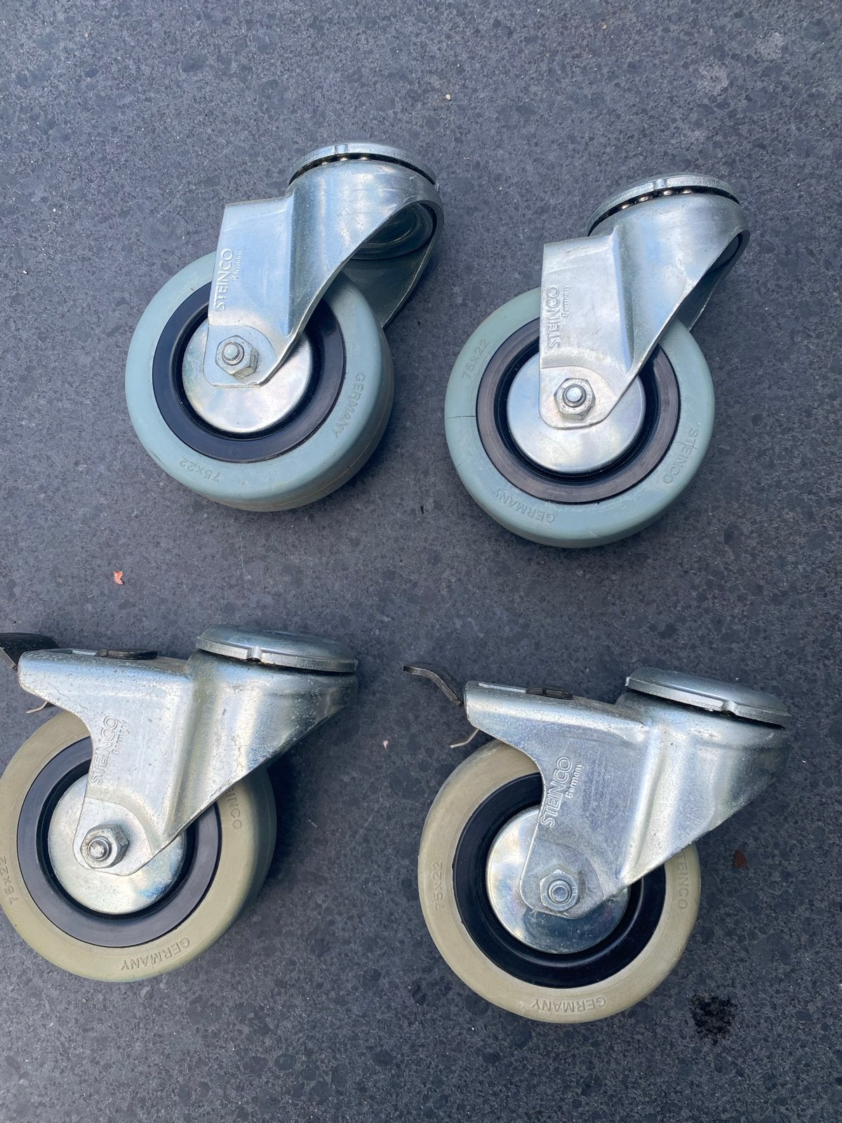 Set van 4 Stenco zwenkwielen 75x22 mm, Ophalen, Gebruikt