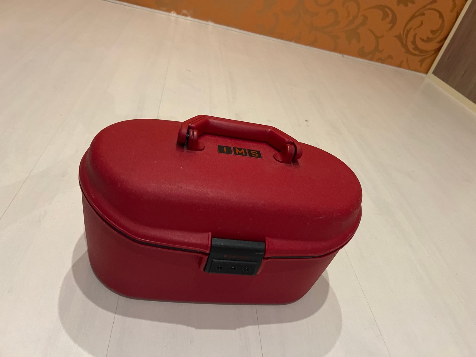 Vintage rode Samsonite beautycase met slot, Gebruikt, Ophalen of Verzenden, Met slot, Hardcase